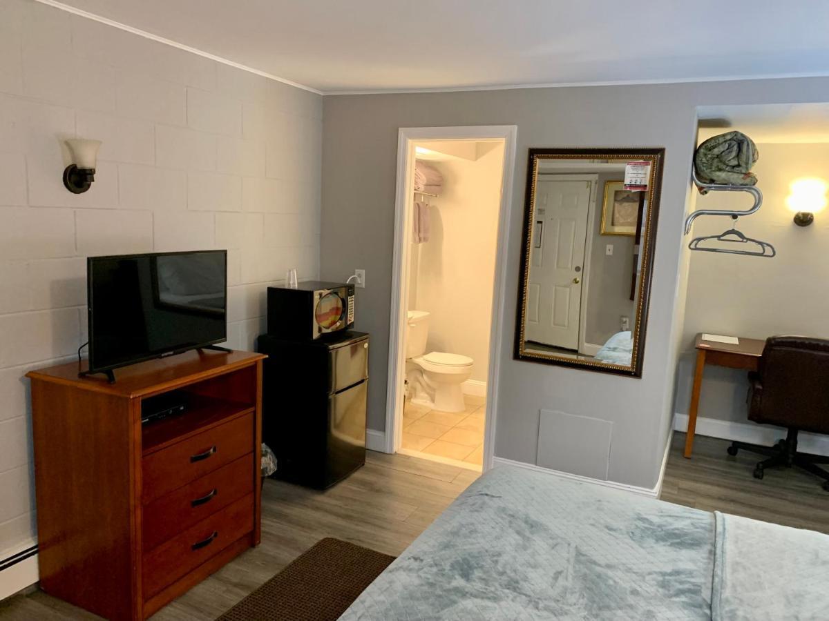 Hill Top Motel Wrightstown Экстерьер фото